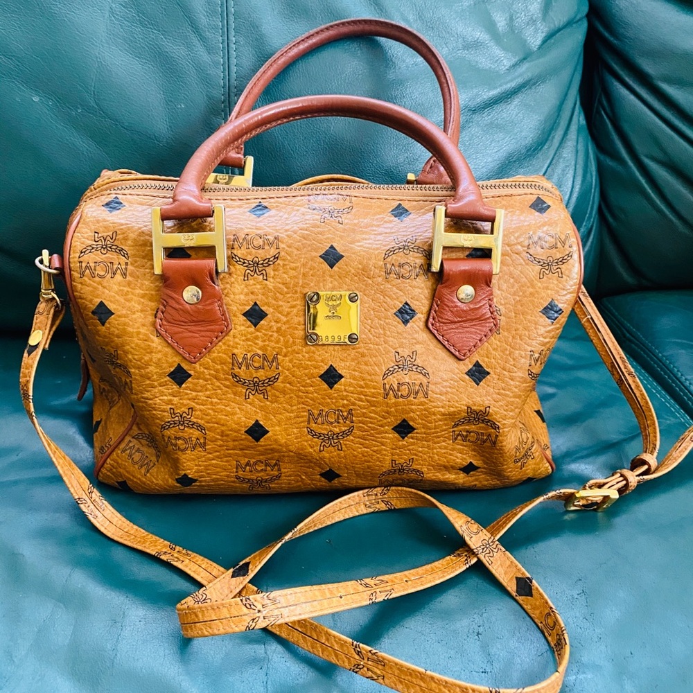 original mcm with original strap speedy 27(sold)